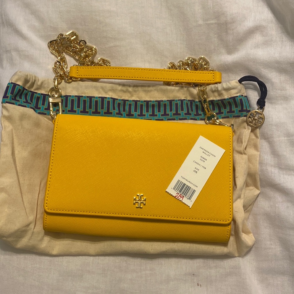 Tory Burch Emerson chain wallet